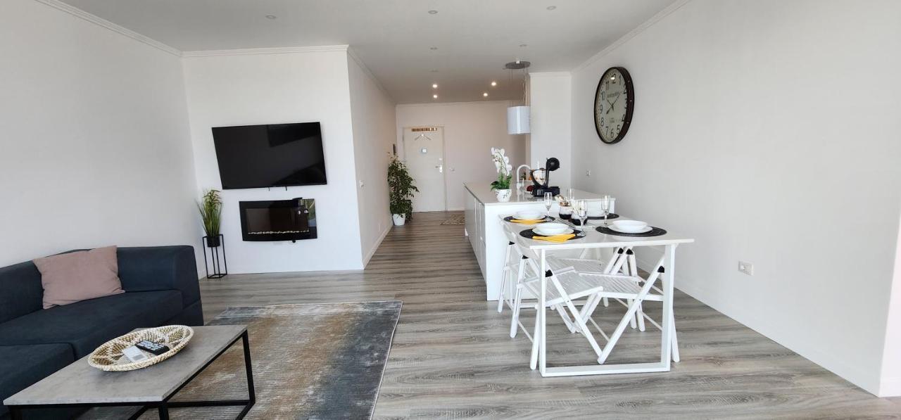Durres City Apartment, City Center & Close To The Beach エクステリア 写真