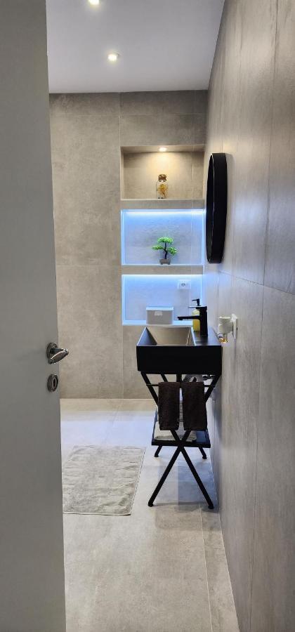 Durres City Apartment, City Center & Close To The Beach エクステリア 写真